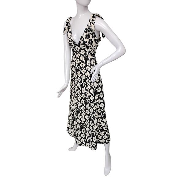 VRG Girl Dress Size 10 Black and beige Floral Print Tie at The Shoulders V Neck - Picture 3 of 12
